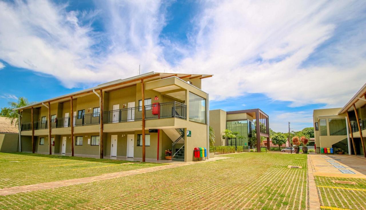 Promenade Bonito All Suites Bagian luar foto
